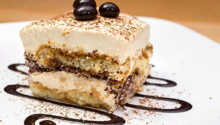 Tiramisù con cioccolato bianco